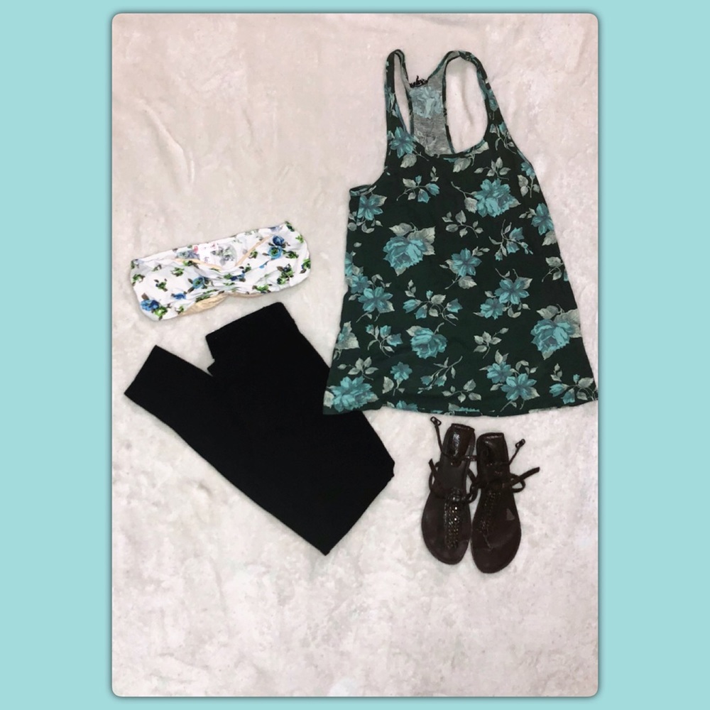 🔺SOLD🔺Floral Print Tank